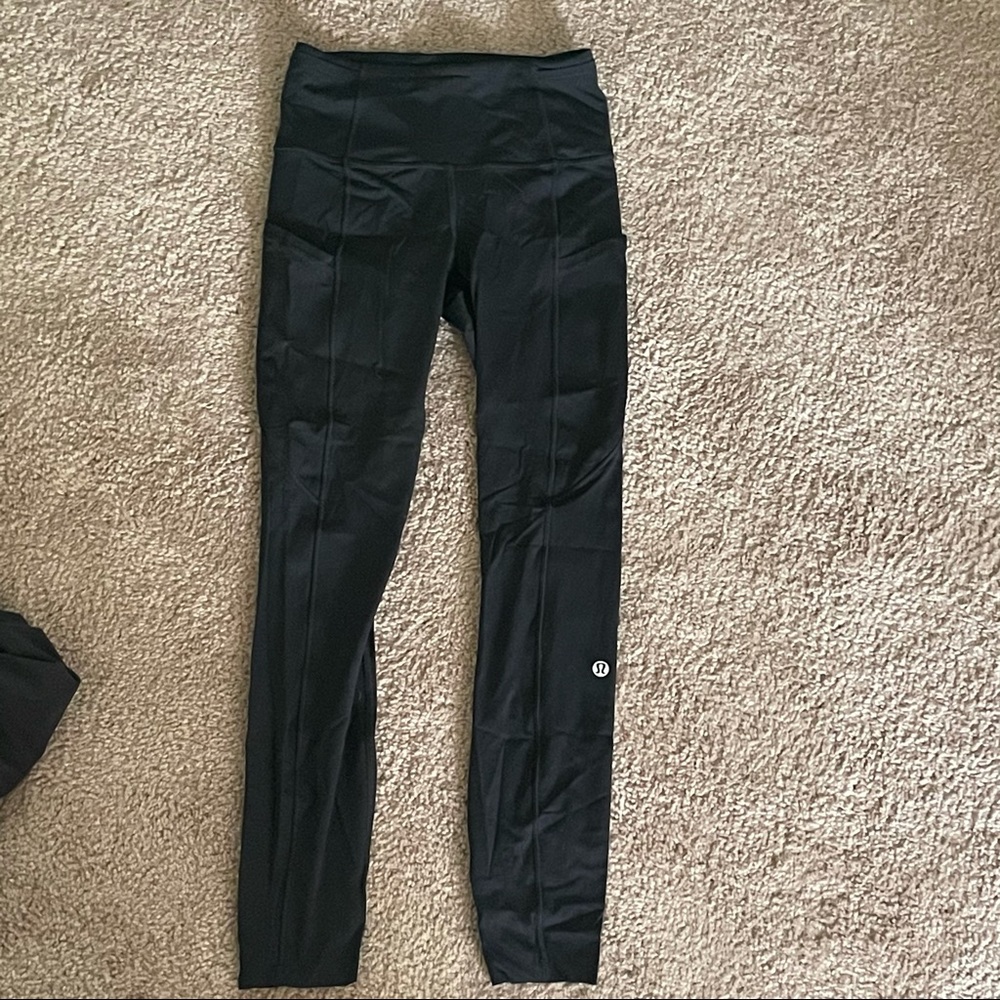 Lululemon leggings with pockets